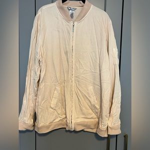 Hard tail light cotton bomber size xl runs big